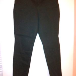 Style &Co curvy fit skinny jeans